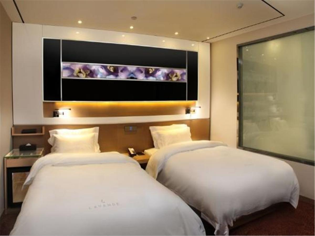 Lavande Hotel Fuhuadao Branch Жонгшан Екстериор снимка